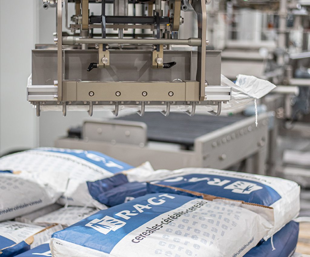 SCARA-R1_ROBOT_PALLETIZER_PAYPER